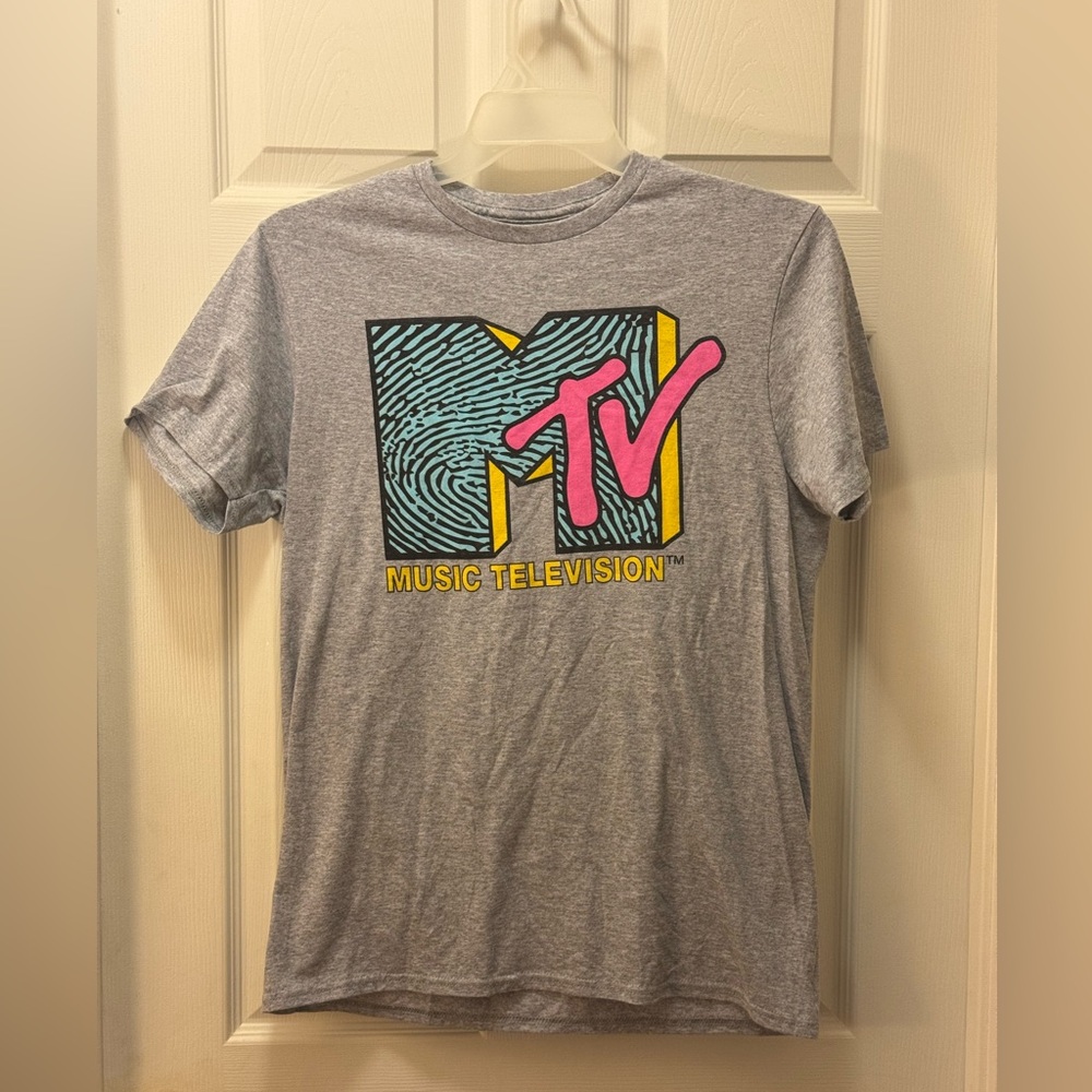MTV Charcoal Gray Logo Shirt Size M